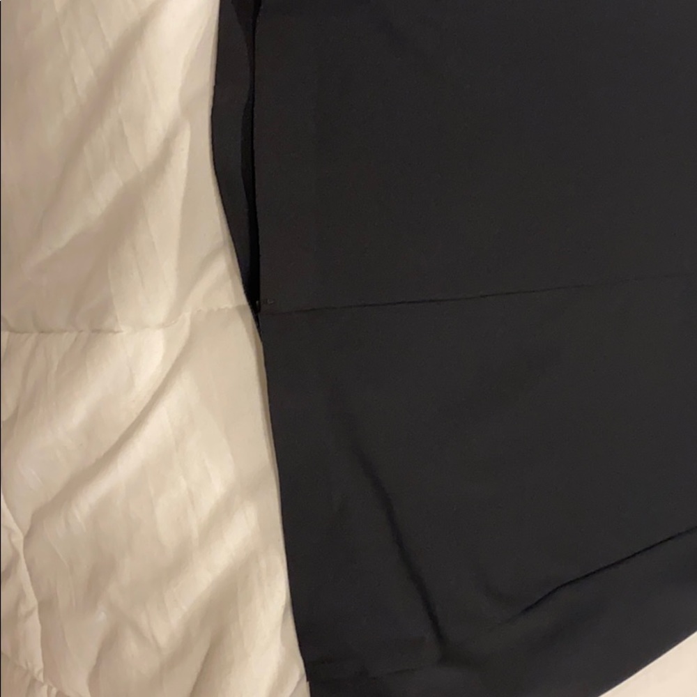 Beautiful fitting polyester Top - Picture 5 of 6